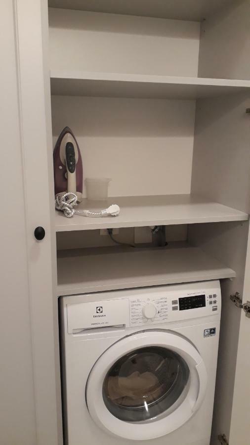 Klimatyczny Apartament Z Antresola Lägenhet Warszawa
