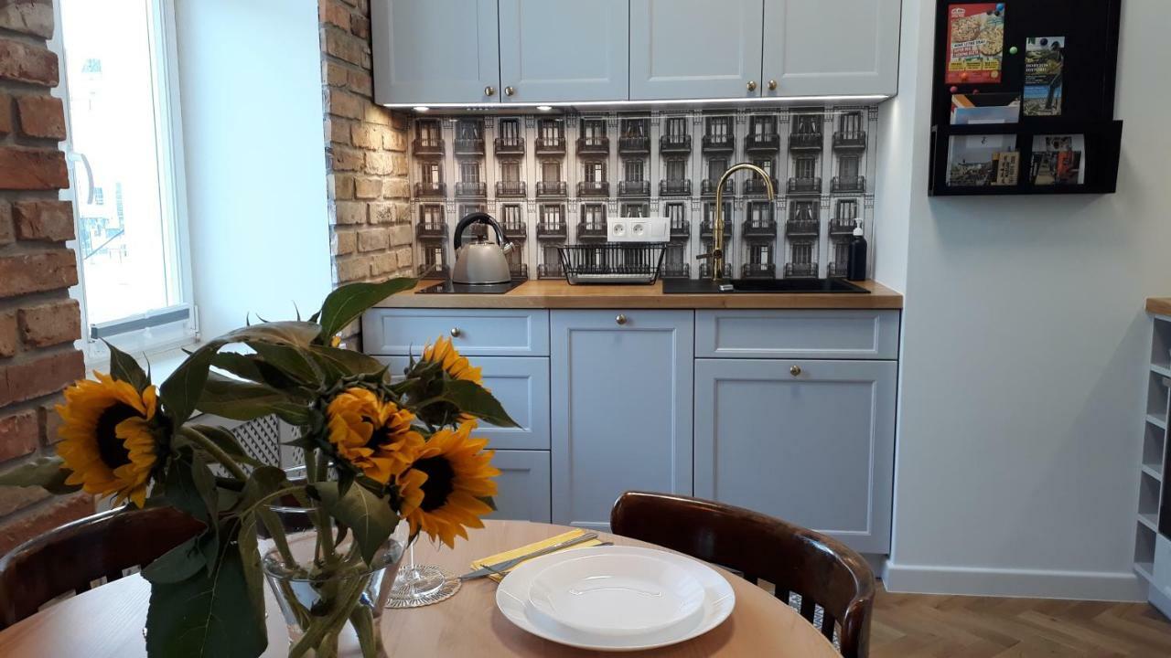Klimatyczny Apartament Z Antresola